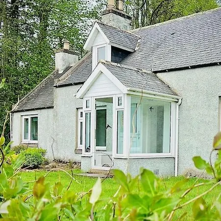 Cosy Country House In Deeside Finzean Exterior photo